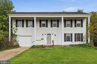 228 MIMOSA DR, Cherry Hill, NJ 08003