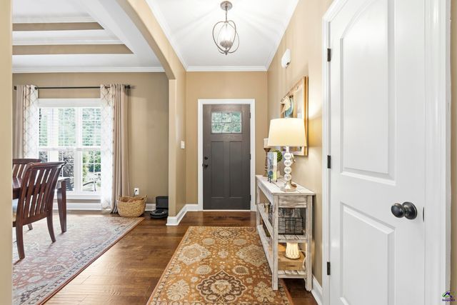 113 Oakwood Drive, Forsyth, GA 31029
