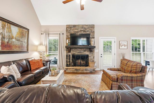 113 Oakwood Drive, Forsyth, GA 31029