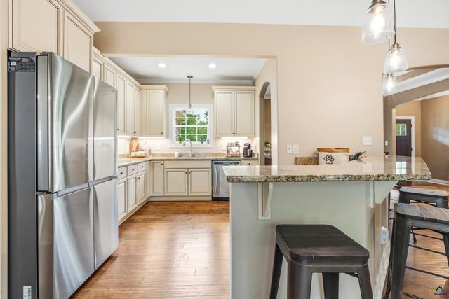 113 Oakwood Drive, Forsyth, GA 31029