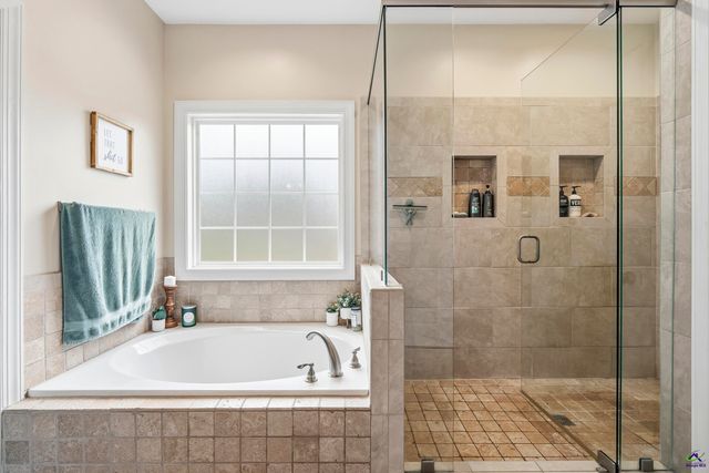 113 Oakwood Drive, Forsyth, GA 31029