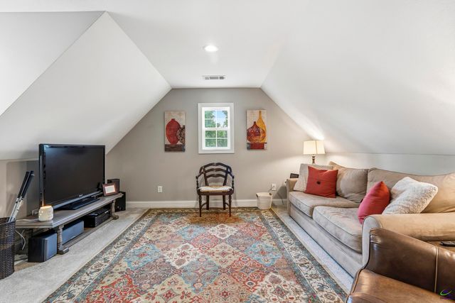 113 Oakwood Drive, Forsyth, GA 31029