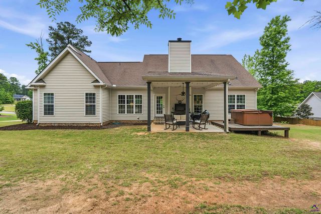 113 Oakwood Drive, Forsyth, GA 31029