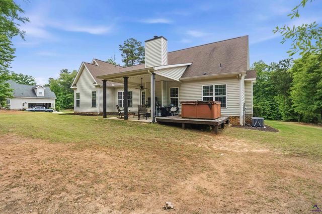 113 Oakwood Drive, Forsyth, GA 31029