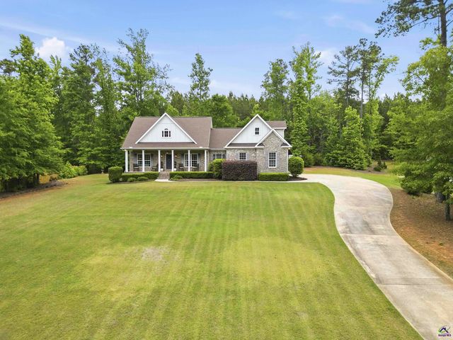 113 Oakwood Drive, Forsyth, GA 31029