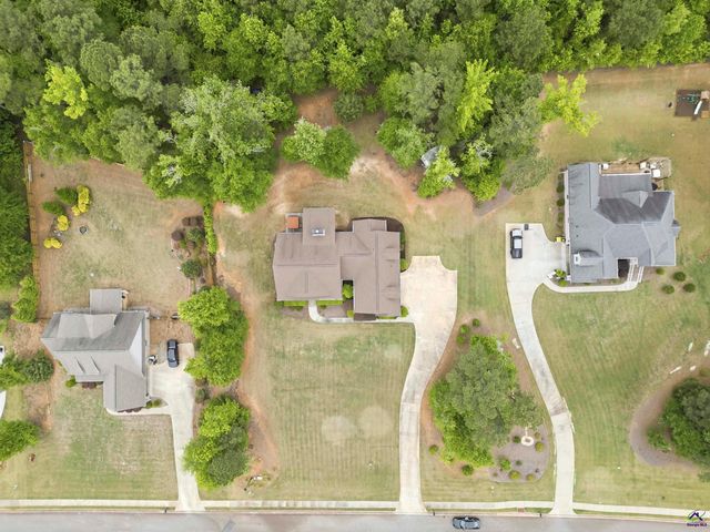 113 Oakwood Drive, Forsyth, GA 31029