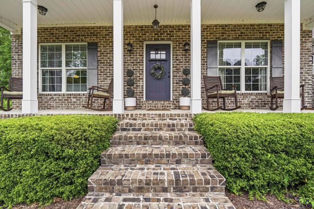 113 Oakwood Drive, Forsyth, GA 31029