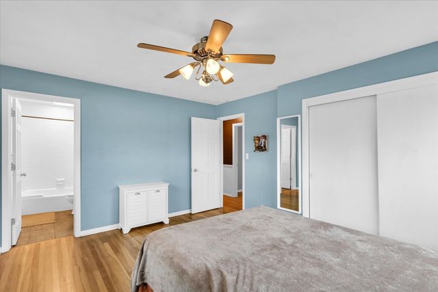 609 E Sunnycrest Court, Urbana, IL 61801