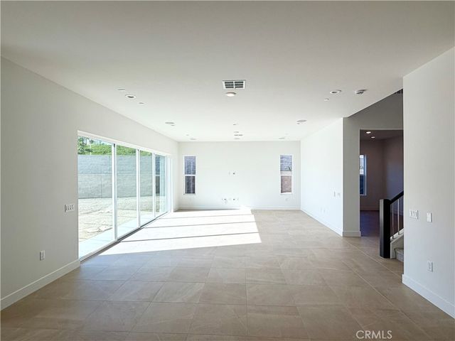 101 Chapman, Lake Forest, CA 92630