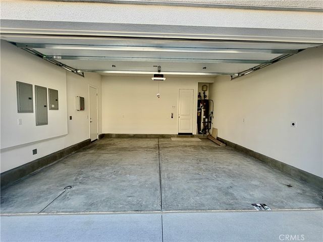 101 Chapman, Lake Forest, CA 92630