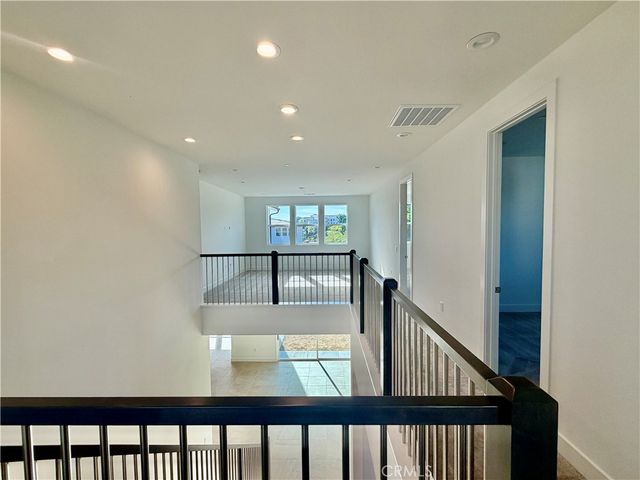 101 Chapman, Lake Forest, CA 92630