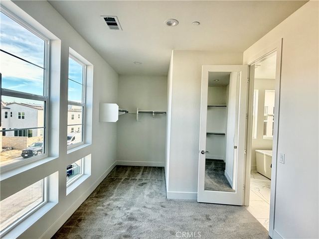 101 Chapman, Lake Forest, CA 92630