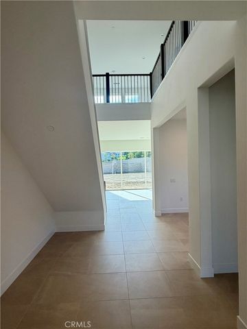 101 Chapman, Lake Forest, CA 92630