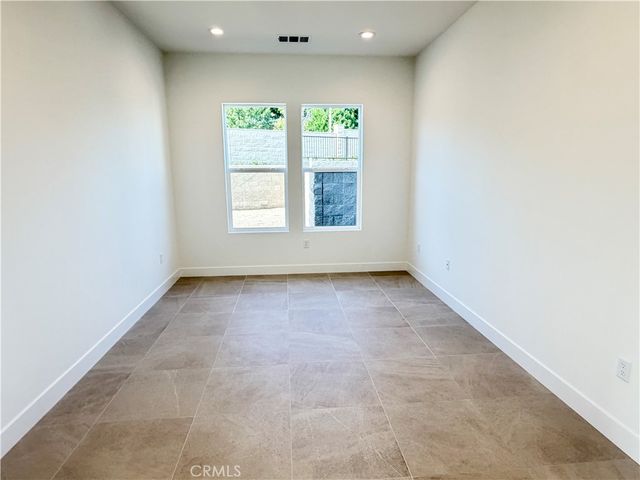 101 Chapman, Lake Forest, CA 92630