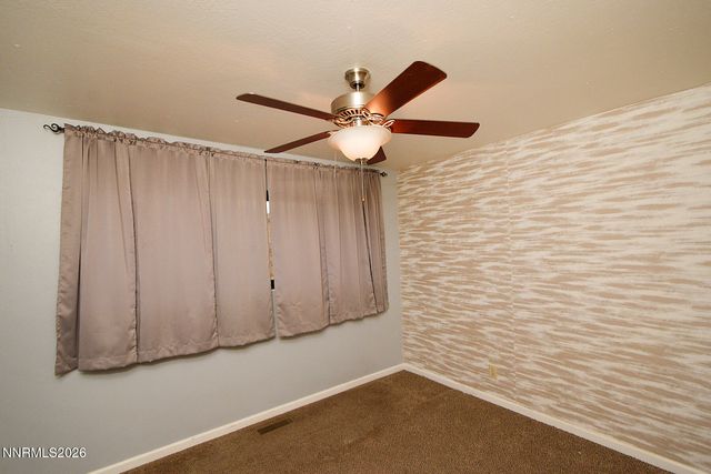 8700 Aquifer Way, Reno, NV 89506