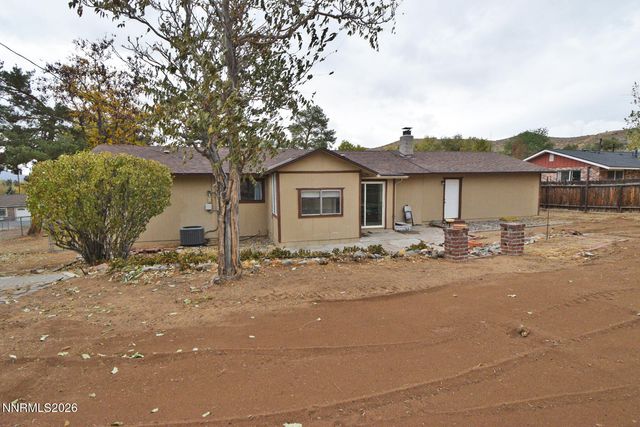 8700 Aquifer Way, Reno, NV 89506
