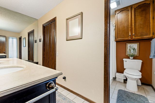 11609 Cap Rock St, San Antonio, TX 78230