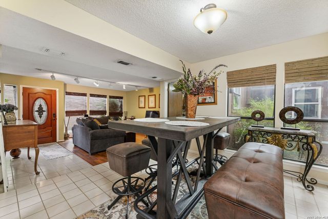 11609 Cap Rock St, San Antonio, TX 78230