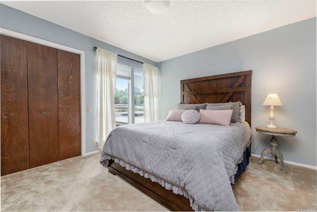 11609 Cap Rock St, San Antonio, TX 78230