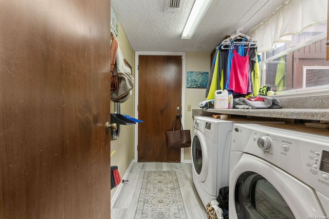 11609 Cap Rock St, San Antonio, TX 78230