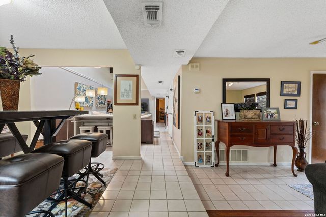 11609 Cap Rock St, San Antonio, TX 78230