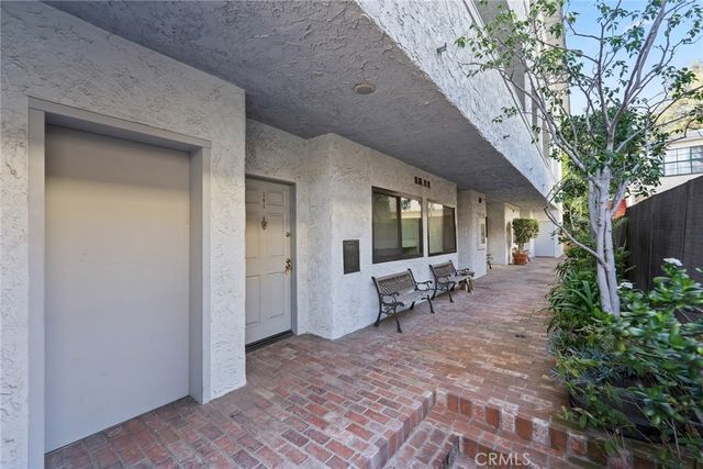 1133 N Clark Street, West Hollywood, CA 90069
