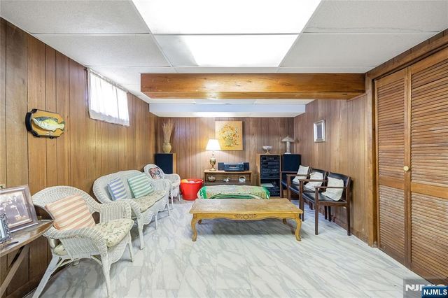 1150 Roosevelt Avenue, New Milford, NJ 07646