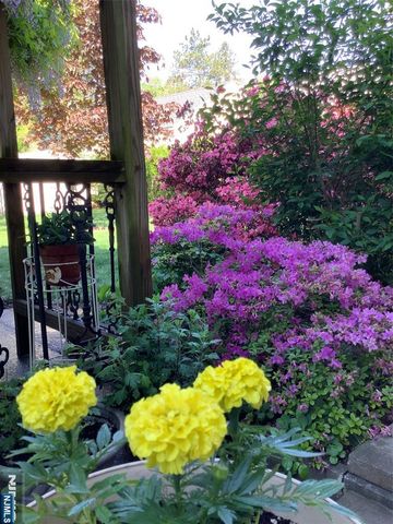 1150 Roosevelt Avenue, New Milford, NJ 07646