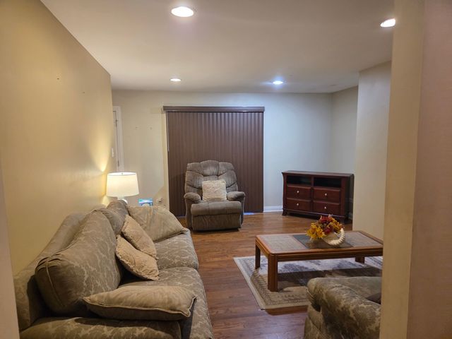 17532 Mulberry Street, Country Club Hills, IL 60478