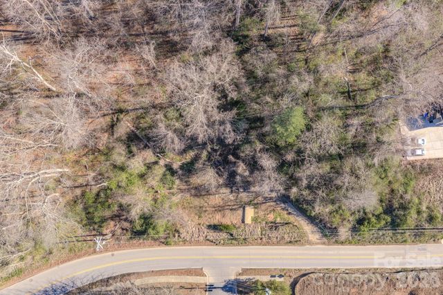 16 Governors View Road, Asheville, NC 28805