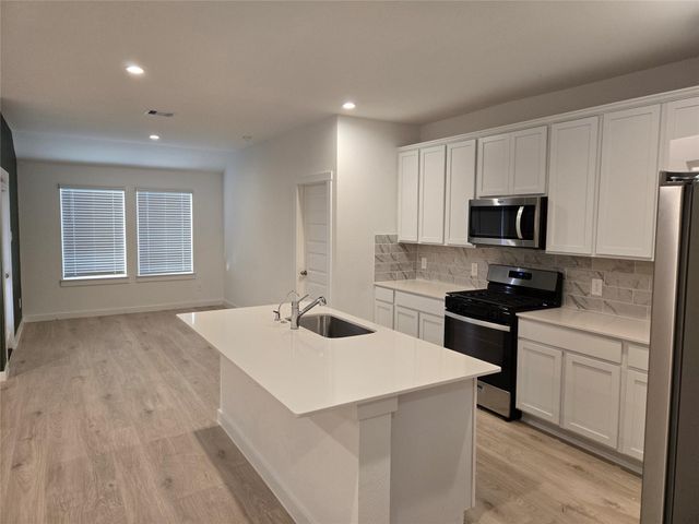 31710 Carlisle Cv Court, Fulshear, TX 77441