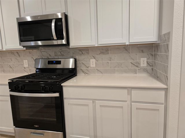 31710 Carlisle Cv Court, Fulshear, TX 77441
