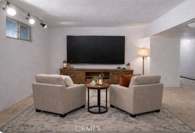 21645 Jobs Peak Road, Cedarpines Park, CA 92322