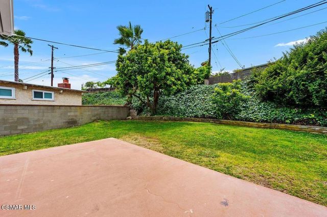 26015 Crest Road, Torrance, CA 90505