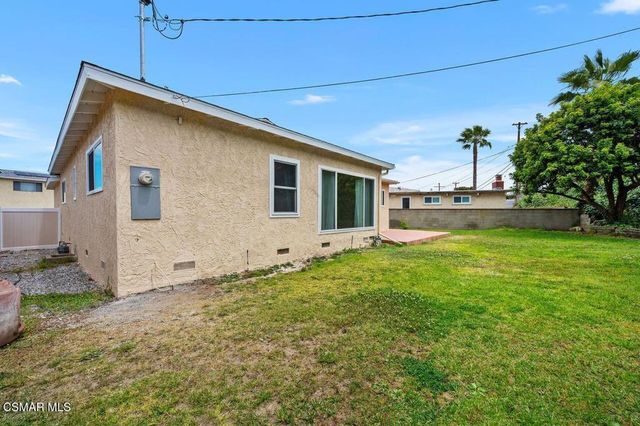 26015 Crest Road, Torrance, CA 90505