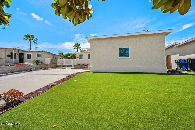 26015 Crest Road, Torrance, CA 90505