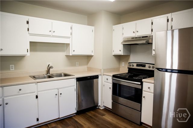 630 Rushing Street, Richmond Hill, GA 31324