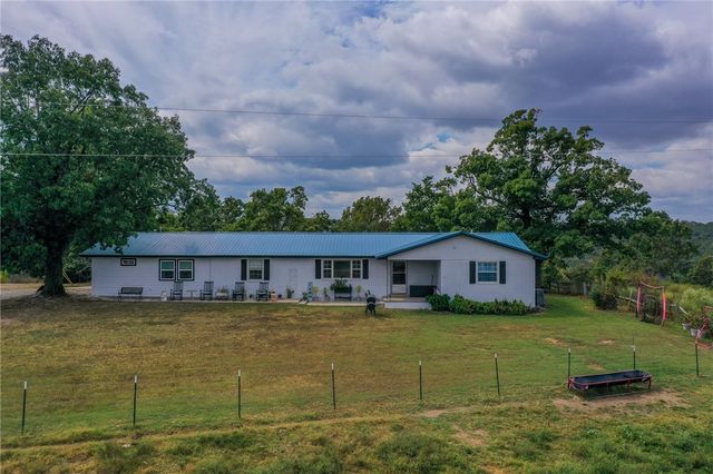 1481 Madison 7855, Huntsville, AR 72740