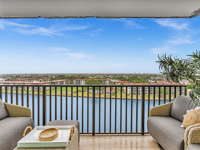 1150 Hillsboro Mile 911, Hillsboro Beach, FL 33062