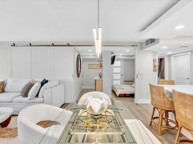 1150 Hillsboro Mile 911, Hillsboro Beach, FL 33062