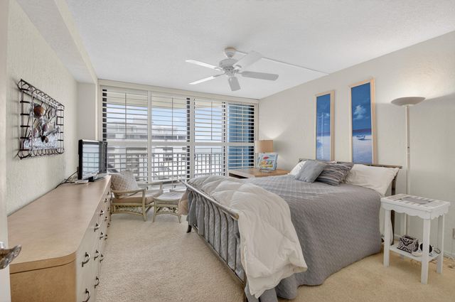 2917 S Ocean Boulevard 902, Highland Beach, FL 33487