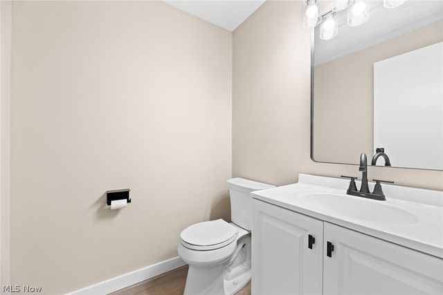 218 Regina Drive, Bedford, OH 44146