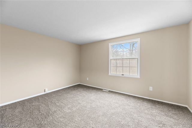 218 Regina Drive, Bedford, OH 44146