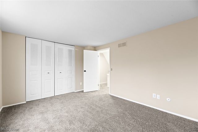 218 Regina Drive, Bedford, OH 44146