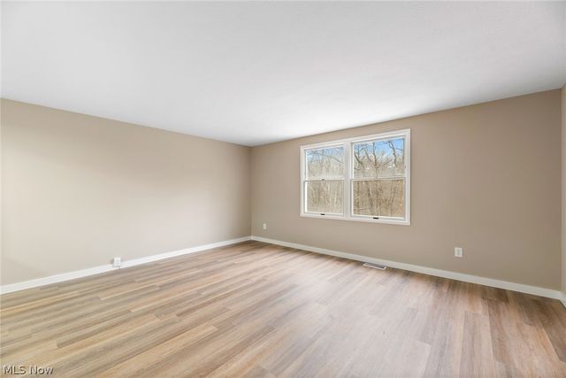 218 Regina Drive, Bedford, OH 44146