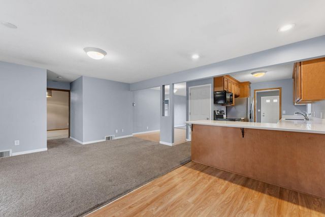 8522 Park Avenue S, Bloomington, MN 55420