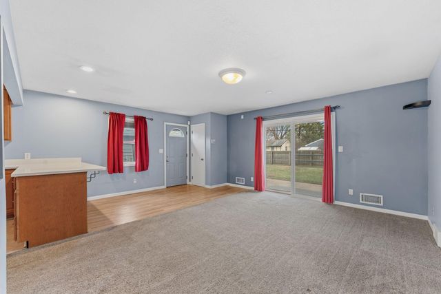 8522 Park Avenue S, Bloomington, MN 55420