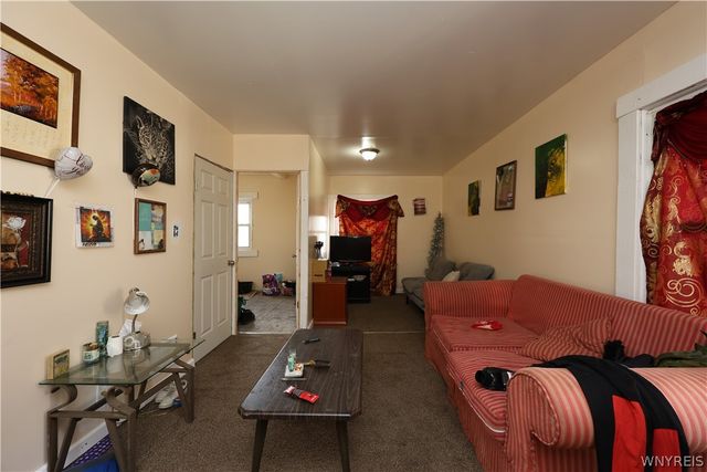 1655 South Avenue, Niagara Falls, NY 14305