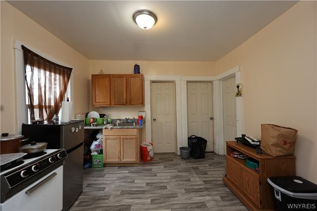 1655 South Avenue, Niagara Falls, NY 14305