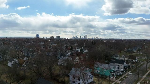 1655 South Avenue, Niagara Falls, NY 14305